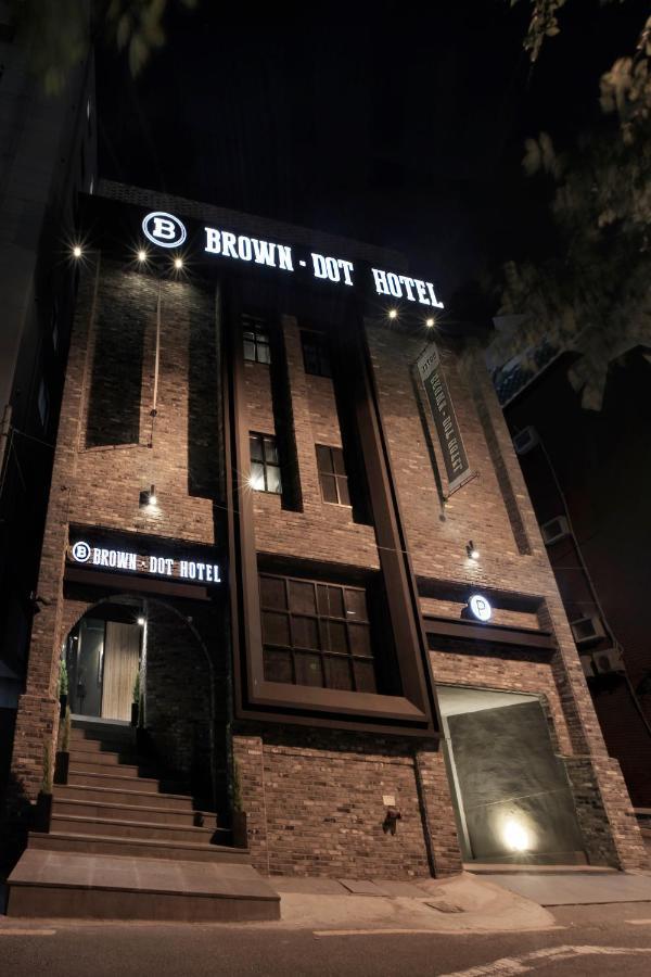 Brown-Dot Hotel Yangjeong Busan Buitenkant foto